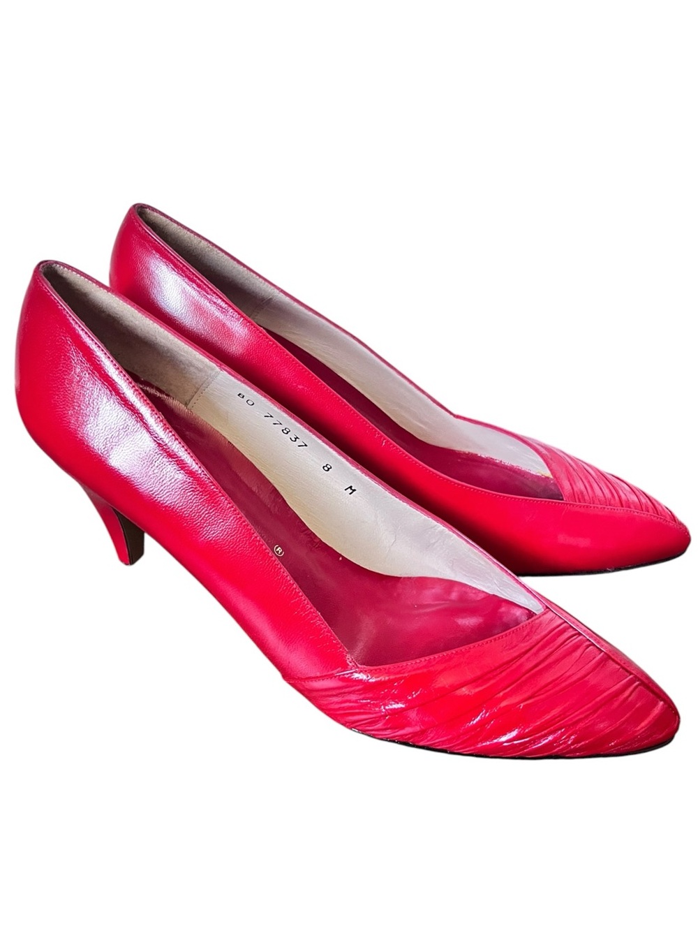 Vintage 80’s Deadstock Caressa Spain Red Leather Size 8 Pleated Pointed Pumps